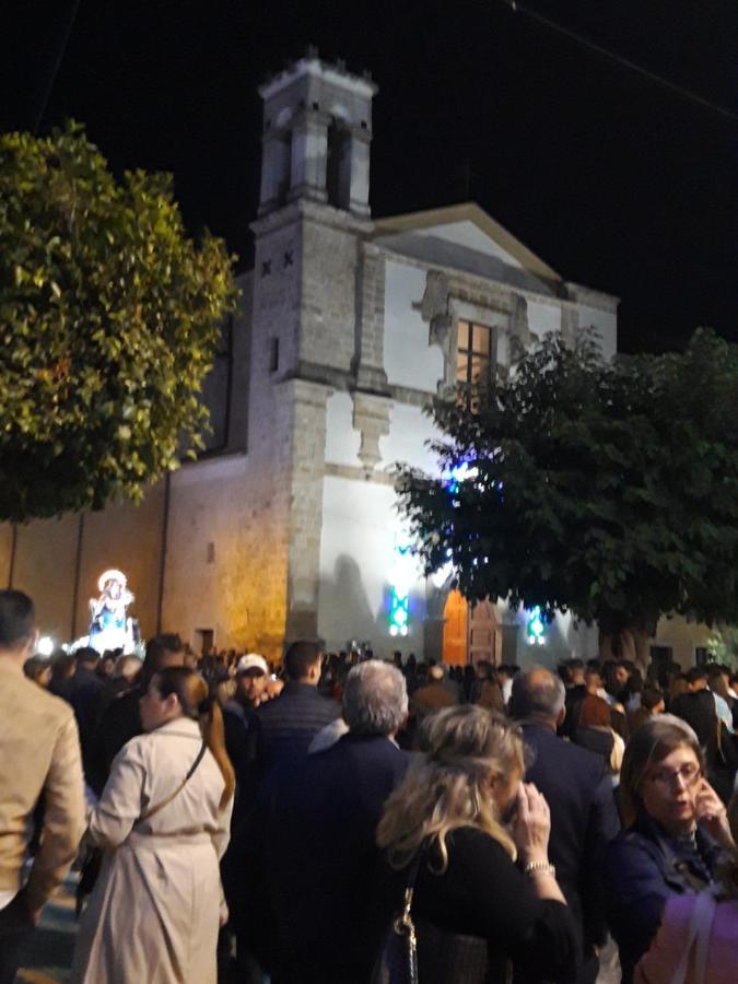 Casa Principe Umberto Lägenhet Mazzarino Exteriör bild